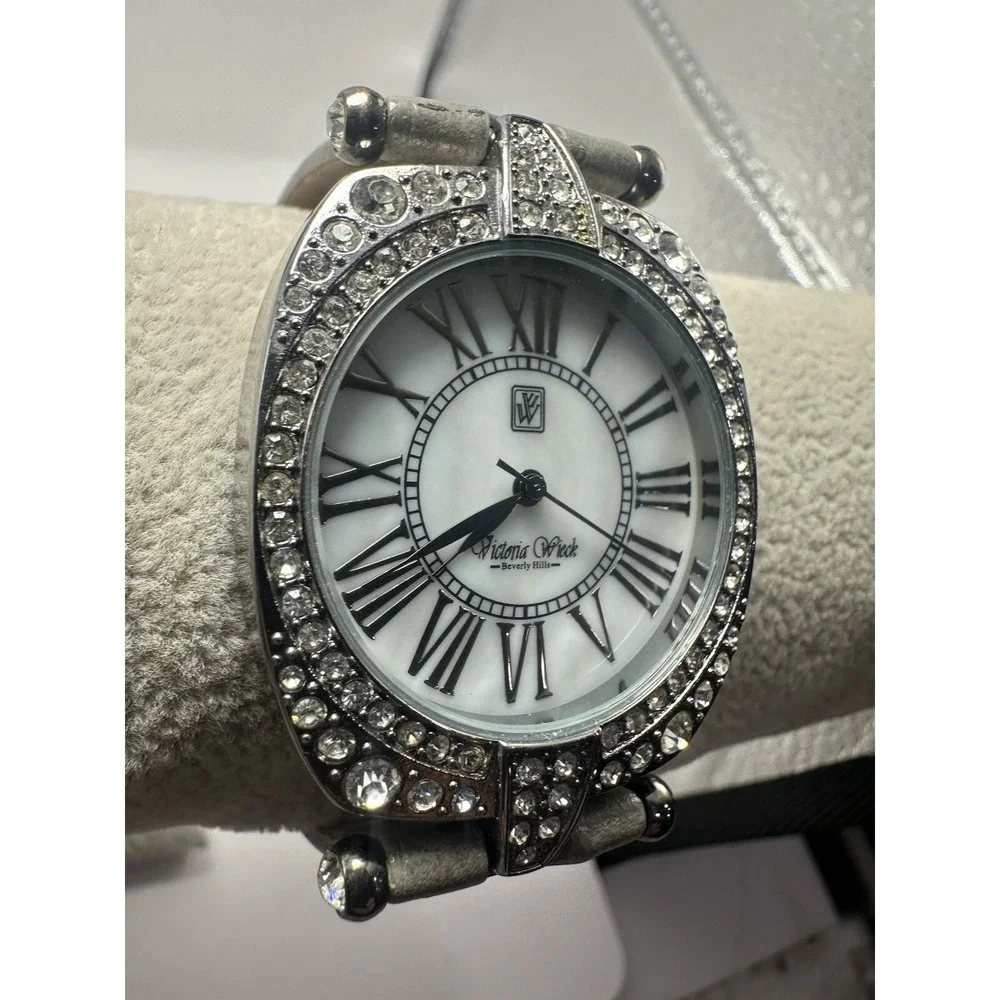 Victoria Wieck‎ B9275 Ladies Watch New Battery 34MM 8